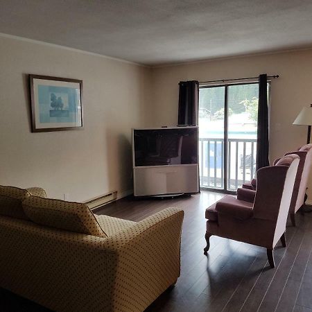 Indoor Comfort In An Outdoor Paradise Sleeps 4- 5 Min To Golf & Ski Leilighet Kimberley Eksteriør bilde