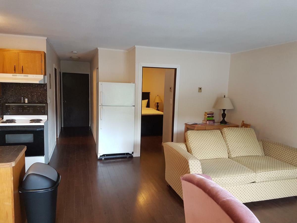 Indoor Comfort In An Outdoor Paradise Sleeps 4- 5 Min To Golf & Ski Leilighet Kimberley Eksteriør bilde